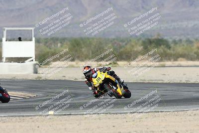 media/Nov-01-2025-CVMA (Sat) [[fc0f7531b8]]/Race 7-Formula Twins-Formula 40 UL/